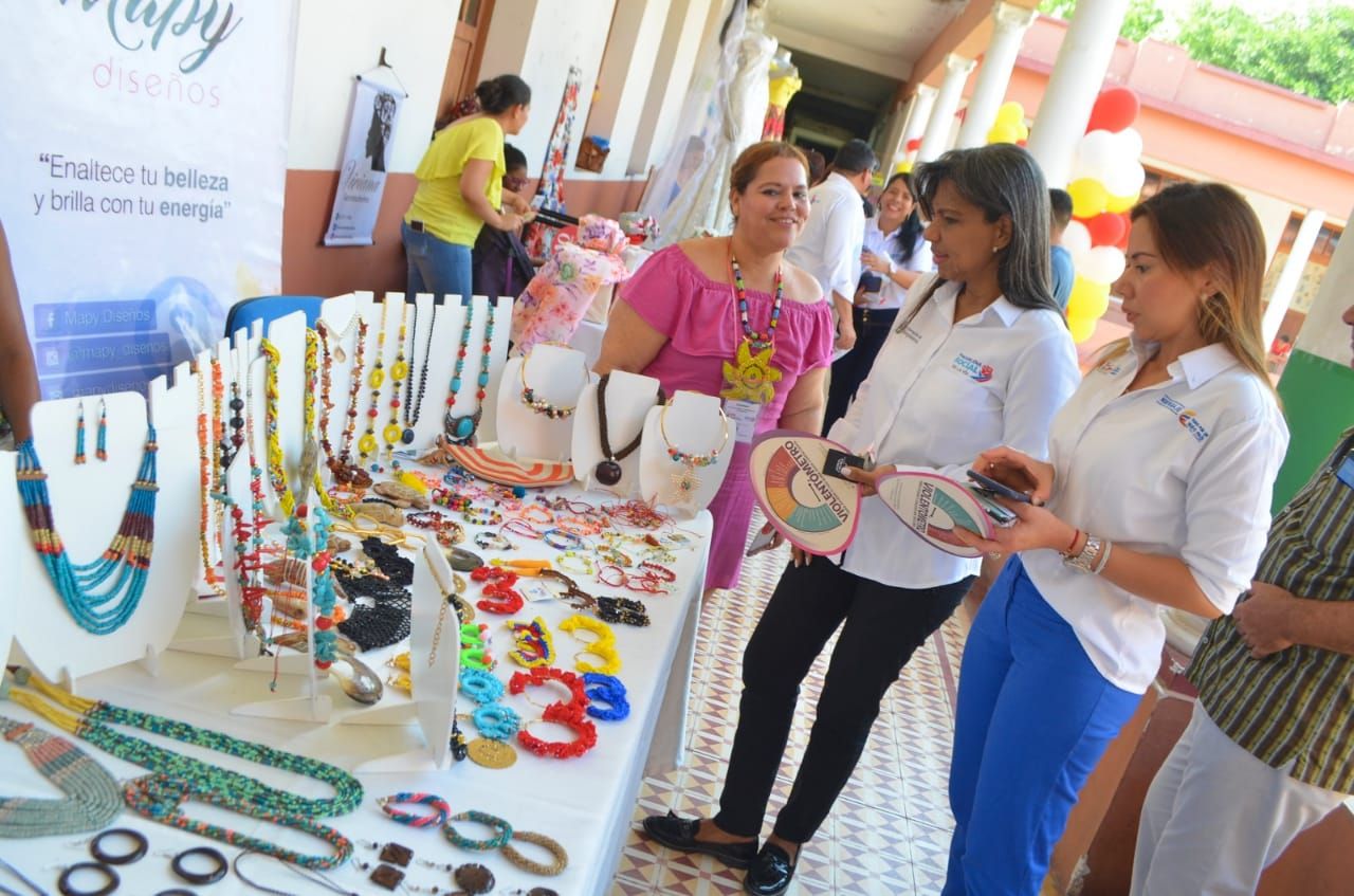 Nueva forma de empleo en Ecuador: Ferias